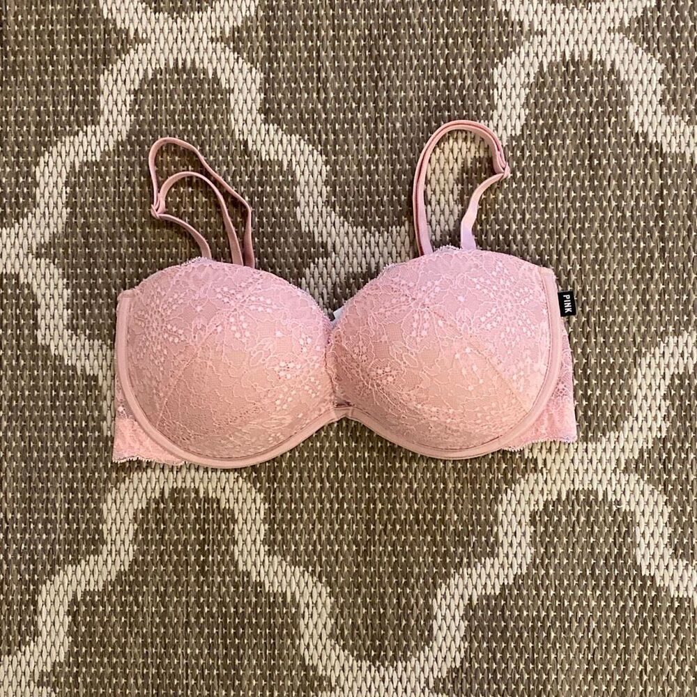 Victoria’s Secret date plunge push-up bra size 32DD